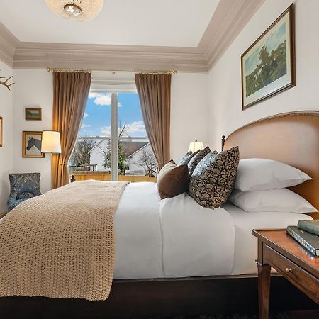 Hotel Burg Лисбург Экстерьер фото